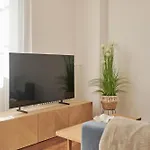 4, Modern Bern, Big Privat Terrace Bern