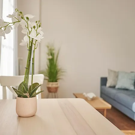 4, Modern Bern, Big Privat Terrace * Bern