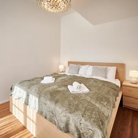 4, Modern Bern, Big Privat Terrace Bern