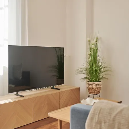 4, Modern Bern, Big Privat Terrace Berna