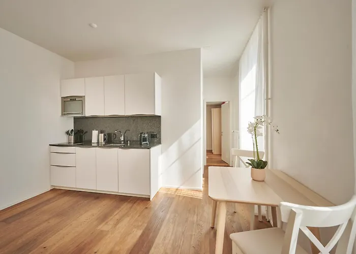 4, Modern Bern, Big Privat Terrace *